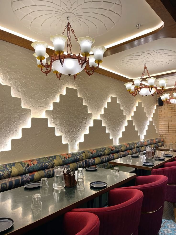 Luxury Fine Dining Hall